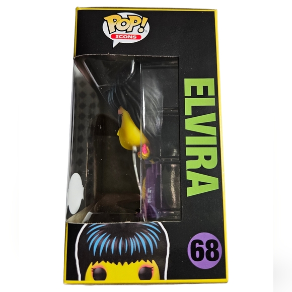 Funko Pop special edition Elvira - Picture 2 of 4